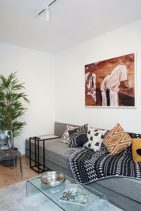 Alterra Vita City Apartment テッサロニキ エクステリア 写真