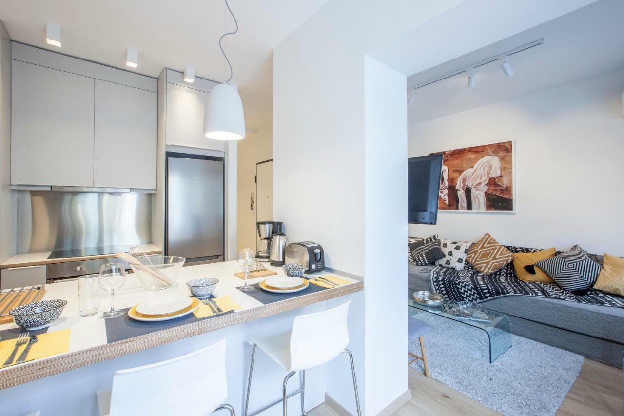 Alterra Vita City Apartment テッサロニキ エクステリア 写真