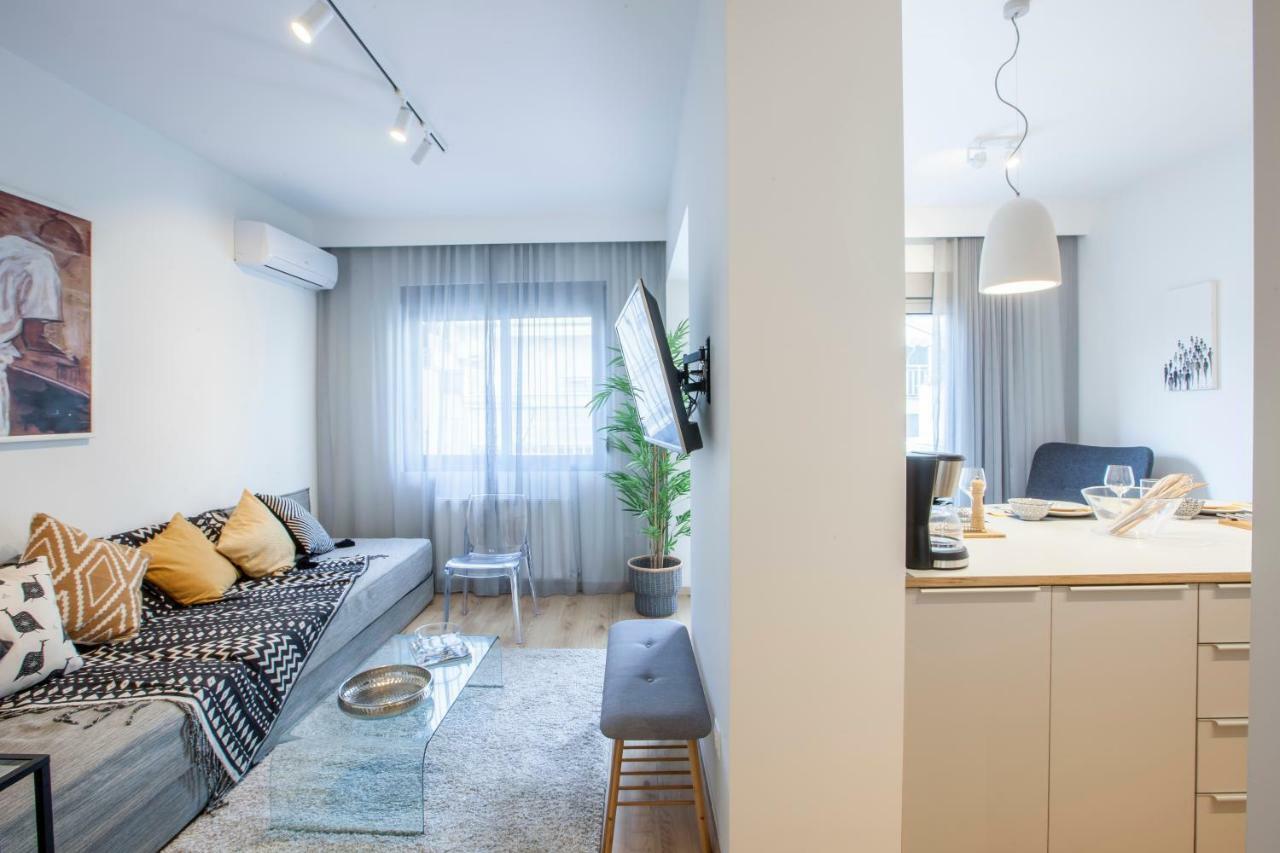Alterra Vita City Apartment テッサロニキ エクステリア 写真