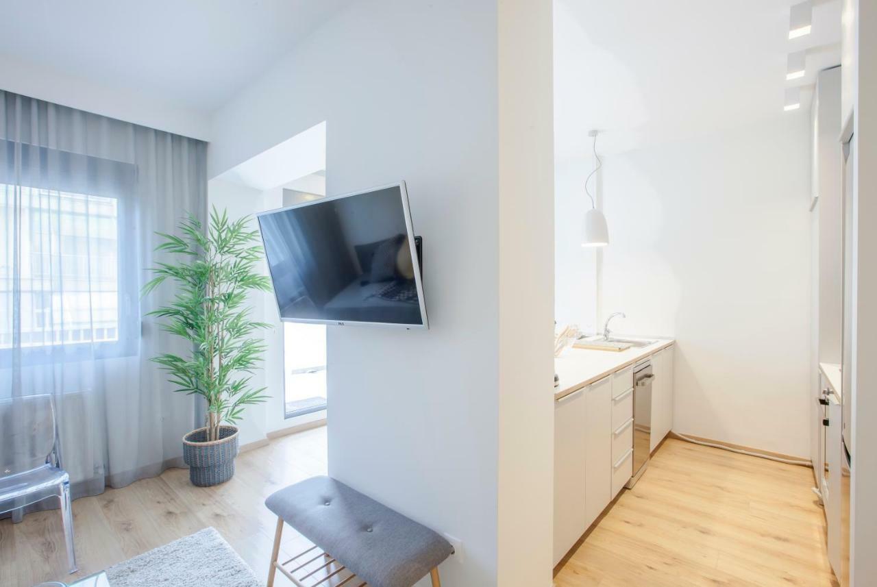 Alterra Vita City Apartment テッサロニキ エクステリア 写真